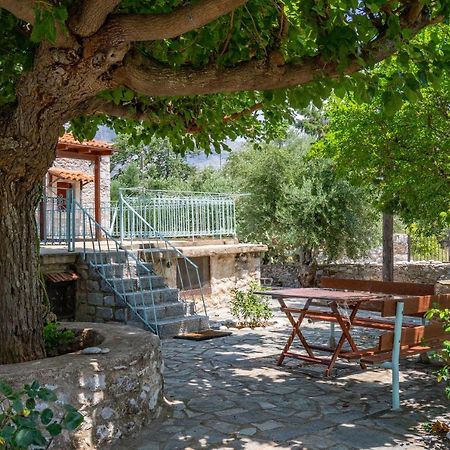 Kalos Tranquil Stone Garden Houseヴィラ エクステリア 写真